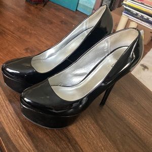 Black Qupid High Heels